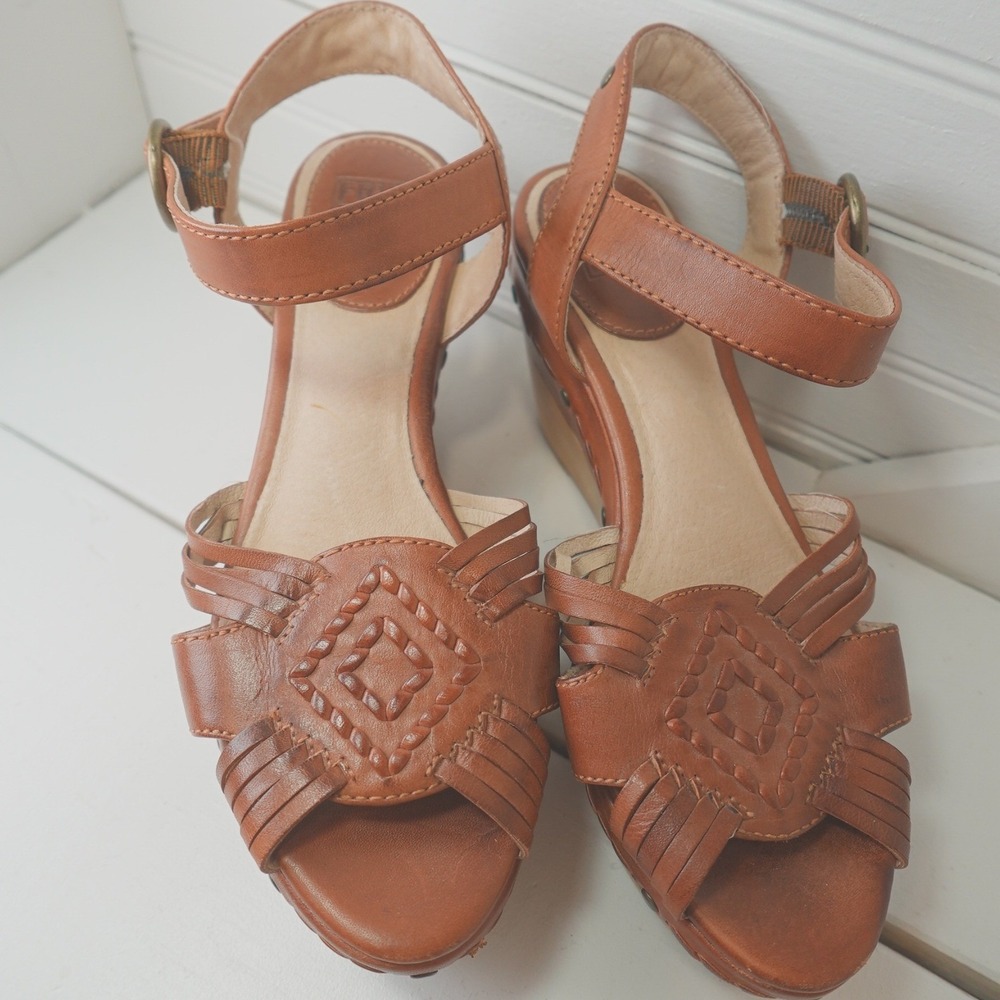 Women's Frye Carlie Huarache Ankle Sandals Size 5.5 Wedge Platform Boho Shoes - Picture 3 of 8